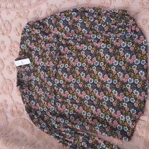 Loft floral ruffled blouse